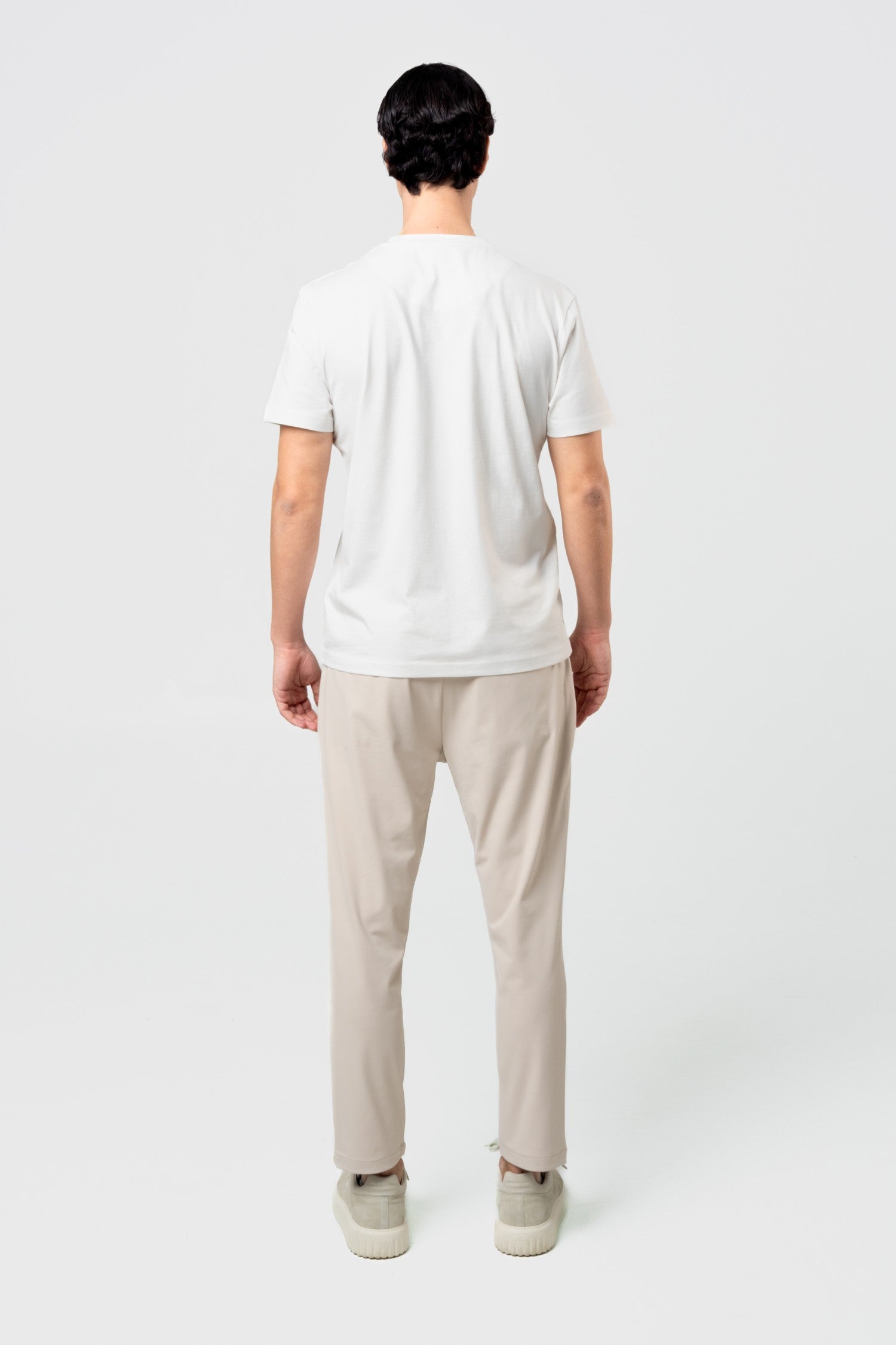 Essential Crew Majica (V izrez)