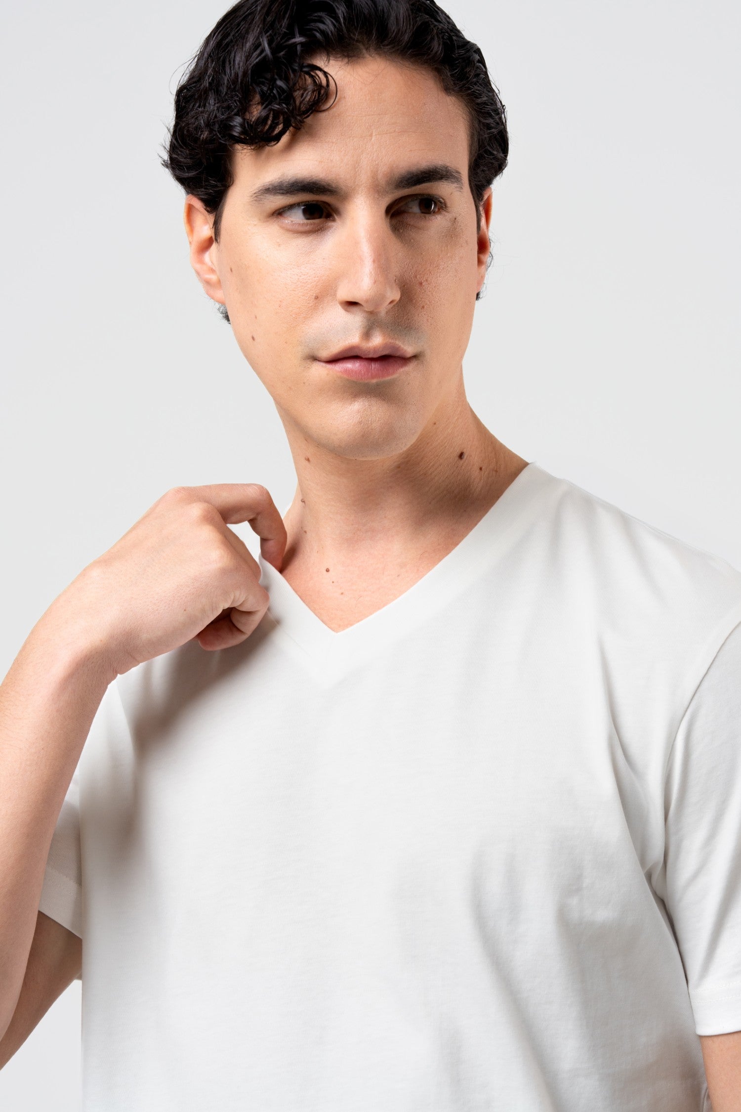 Essential Crew Majica (V izrez)